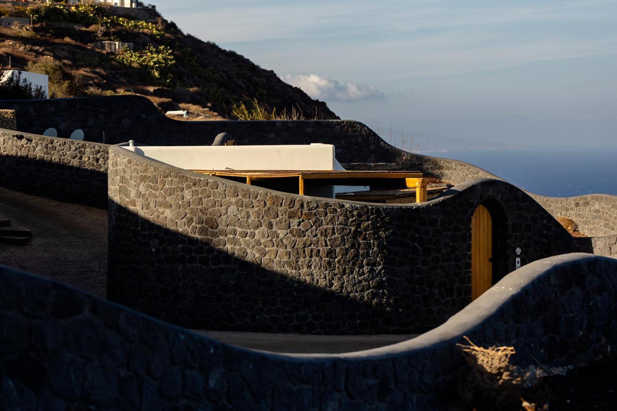Secret Path Luxury Villas 易莫洛林 外观 照片